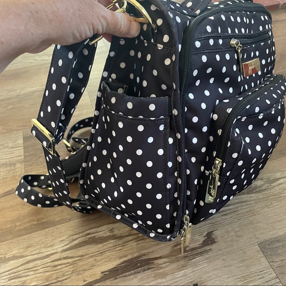Jujube bff convertible diaper bag